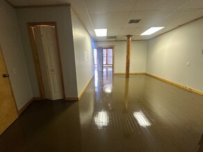 120 N Main St in Churubusco, IN - Building Photo - Building Photo