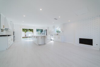 3163 Camarillo Ave in Oceanside, CA - Building Photo - Building Photo