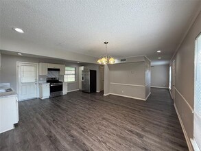 3027 Harlan Dr in Mesquite, TX - Building Photo - Building Photo