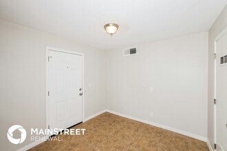 5611 N 32nd Dr in Phoenix, AZ - Building Photo - Building Photo