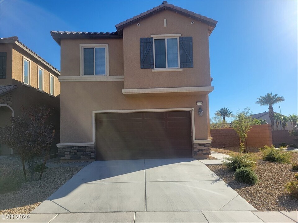 3478 Elegant Rose St in Las Vegas, NV - Building Photo
