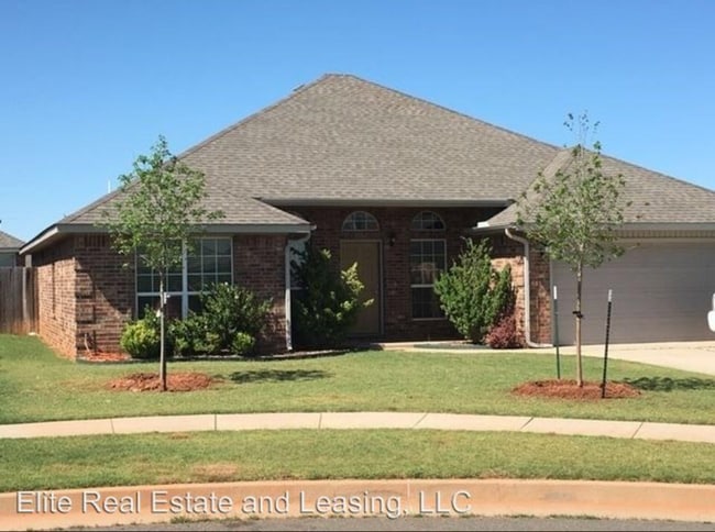 13213 SW 2nd St in Yukon, OK - Building Photo - Building Photo