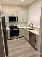 2511 SW 99th Way in Miramar, FL - Building Photo - Building Photo