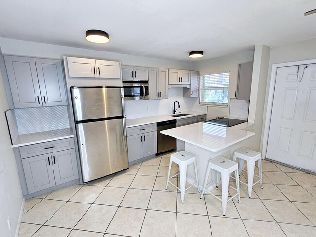 property at 111 N L St
