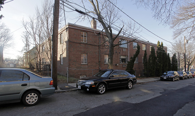 50 Evergreen St in Jamaica Plain, MA - Building Photo - Building Photo