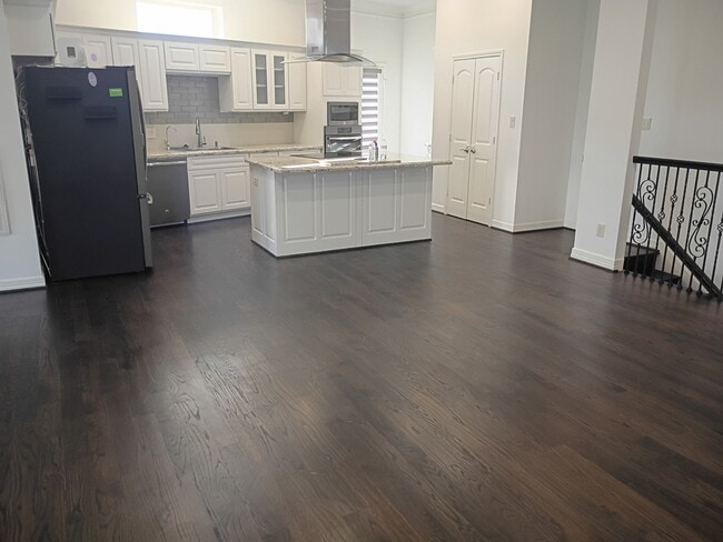 property at 150 Carson Ct