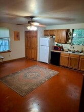 1500 Cullen Ave in Austin, TX - Building Photo - Building Photo