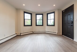 32 Cargill St in Providence, RI - Building Photo - Building Photo