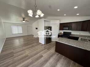 1347 Skip St in Eagle Mountain, UT - Building Photo - Building Photo