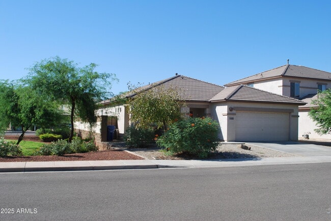 11709 W Sherman St in Avondale, AZ - Building Photo - Building Photo