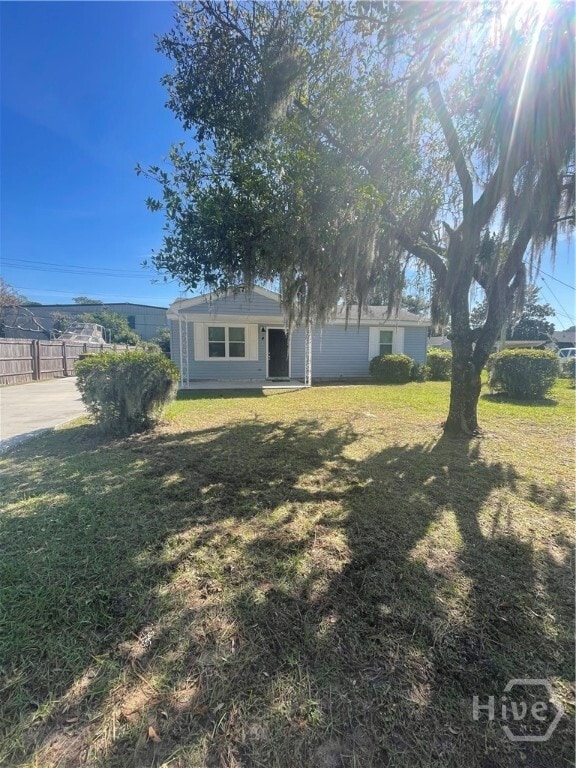 property at 4 Arthur Cir