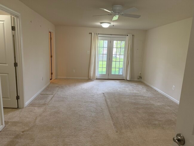 22899 Chestnut Oak Ter in Sterling, VA - Building Photo - Building Photo