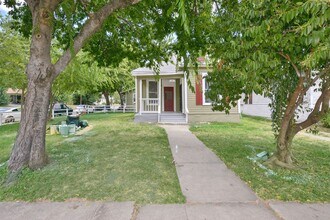 103 St John St in San Antonio, TX - Building Photo - Building Photo
