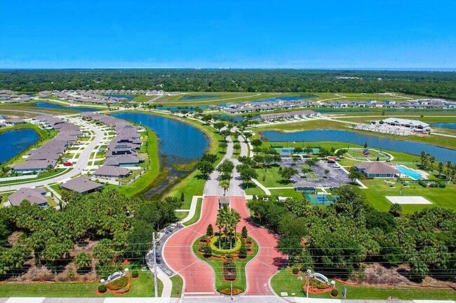 4971 Armina Pl in Fort Pierce, FL - Building Photo - Building Photo