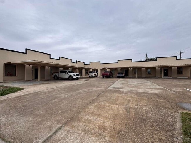 property at 7 2nd St