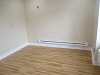 224 S 51st St, Unit 3 in Philadelphia, PA - Foto de edificio - Building Photo