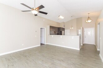 3019 Dellcrest Pl in Lake Mary, FL - Building Photo - Building Photo