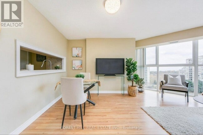 90 Dale Ave in Toronto, ON - Building Photo - Building Photo