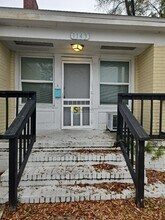 1143 Old Hickory Rd in Jacksonville, FL - Building Photo - Building Photo