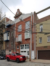 311-313 N Front St in Philadelphia, PA - Foto de edificio - Building Photo
