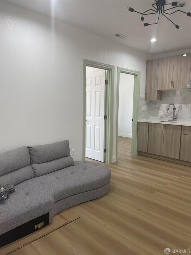 1435 Newcomb Ave in San Francisco, CA - Building Photo - Building Photo