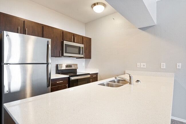 Tides at Midtown in Dallas, TX - Foto de edificio - Building Photo