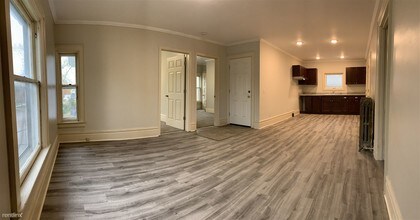 656 Chatham St NW-Unit -# 2 in Grand Rapids, MI - Building Photo - Building Photo