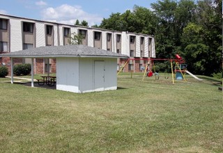 Bella Vista Apartments in Batavia, OH - Building Photo - Other