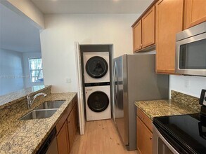 1205 SW 147th Ave in Pembroke Pines, FL - Building Photo - Building Photo