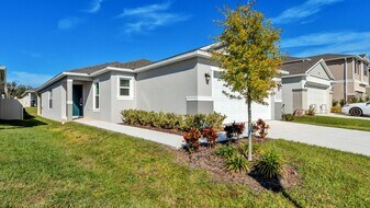 623 Alder Ln in Auburndale, FL - Building Photo