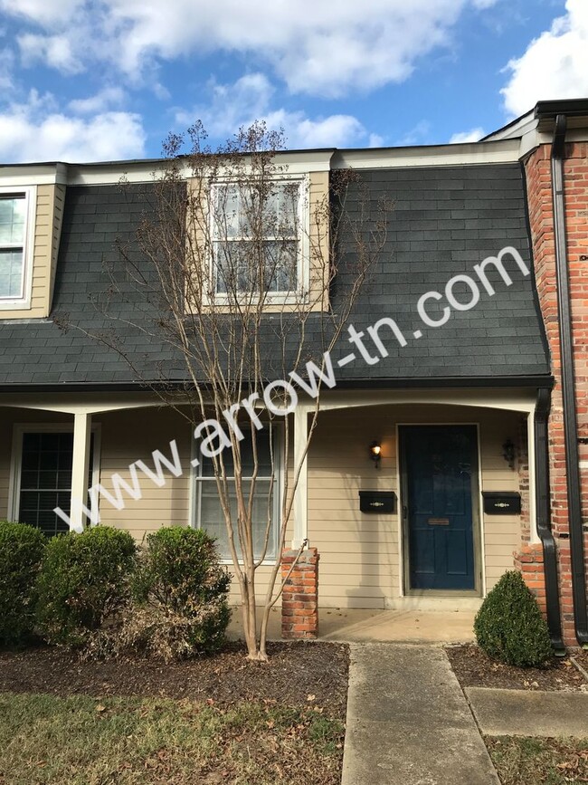 5025 Hillsboro Pike in Nashville, TN - Building Photo - Building Photo