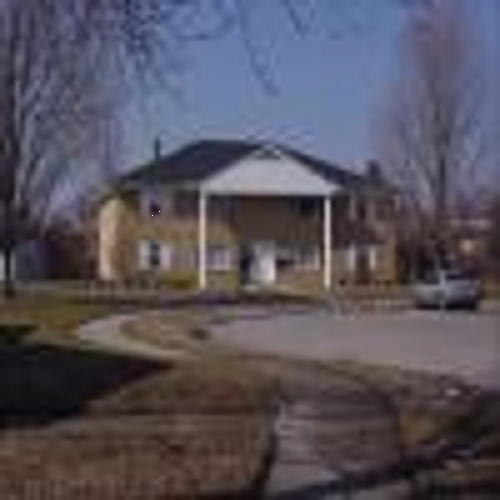 Fairfield Gardens in Fort Wayne, IN - Building Photo