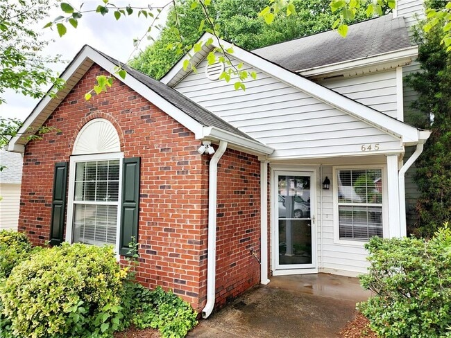 645 Crossbridge Alley in Alpharetta, GA - Building Photo - Building Photo
