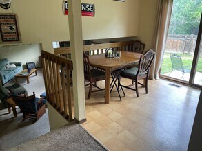 Central Location! 4 Bed 2 Bath House in Fort Collins in Fort Collins, CO - Building Photo - Building Photo