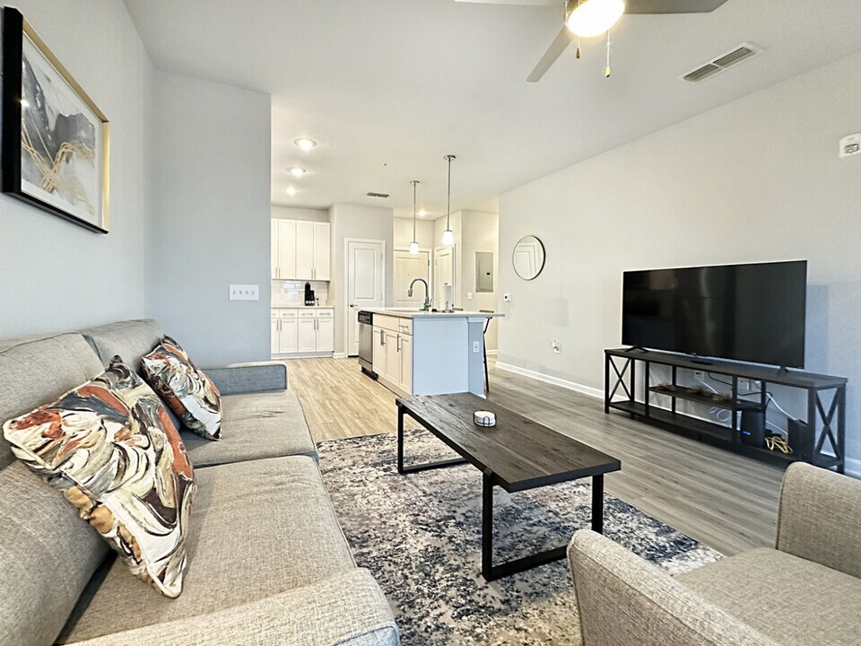 2622 Flournoy Cir S in Clearwater, FL - Building Photo