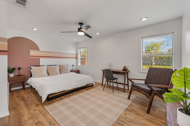 3404 Parkway Terrace