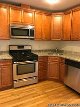 11 Leverett St in Brookline, MA - Building Photo - Building Photo