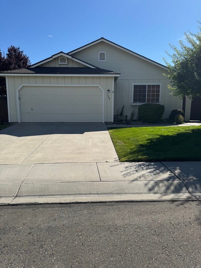 property at 1769 Heather Cir