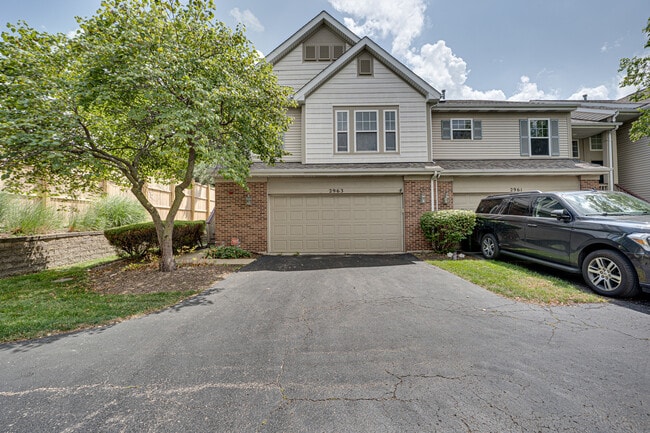 property at 2963 Saganashkee Ln