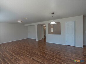 424 Copper Hill Dr in New Braunfels, TX - Building Photo - Building Photo