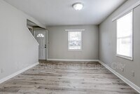 831 Stewart Ave photo'