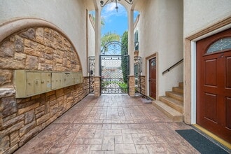 3562 Marlborough Ave in San Diego, CA - Building Photo - Building Photo