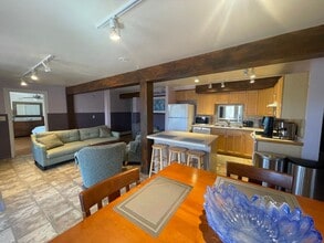 182 Division St in Great Barrington, MA - Building Photo - Building Photo