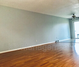 6055 Lewis Ave in Toledo, OH - Building Photo - Building Photo