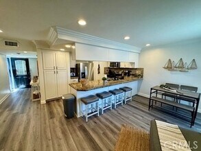 127 29th St, Unit A in Newport Beach, CA - Building Photo - Building Photo