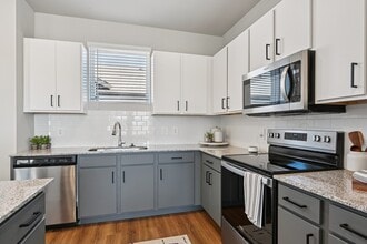 Skye at Chisholm Trail in Fort Worth, TX - Foto de edificio - Building Photo