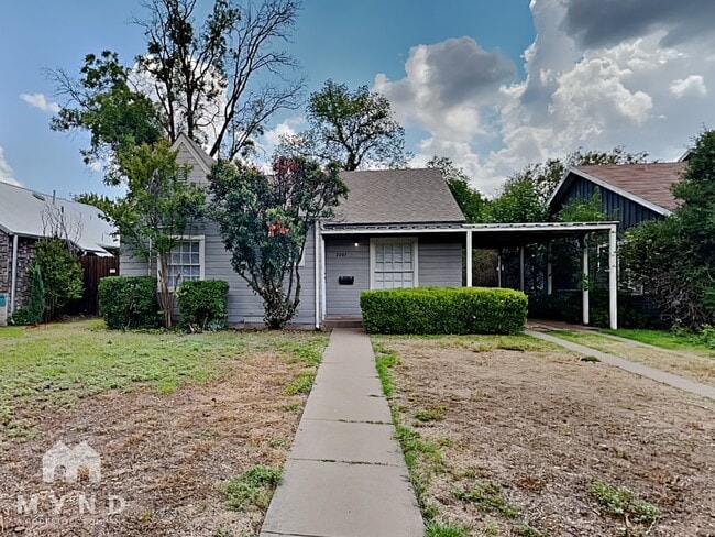 property at 2007 29th St