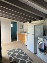 7 Hui Rd E in Lahaina, HI - Building Photo - Building Photo