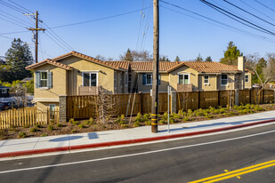 Coral Homes Duplexes in Walnut Creek, CA - Foto de edificio - Building Photo