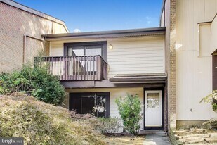 9040 Centerway Rd in Gaithersburg, MD - Building Photo